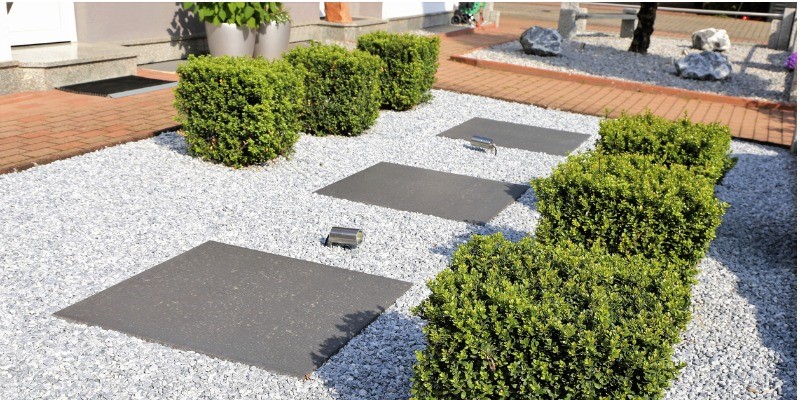 landscape design with gravel