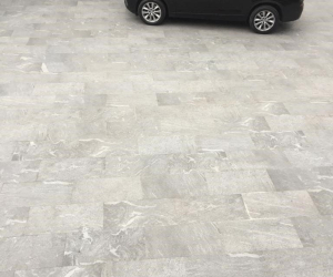 Porcea Gris   Driveway   1