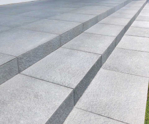 Porcea Stone in Black Opal